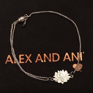 ✨.925✨Alex and Ani ✨Lotus Pull Chain✨
